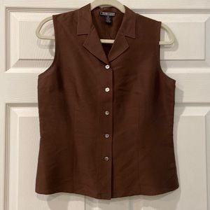 Harold’s Sleeveless Silk Tailored Top